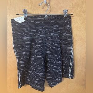 OFFLINE By Aerie Goals Crochet Inset 5" Bike Short NWT L